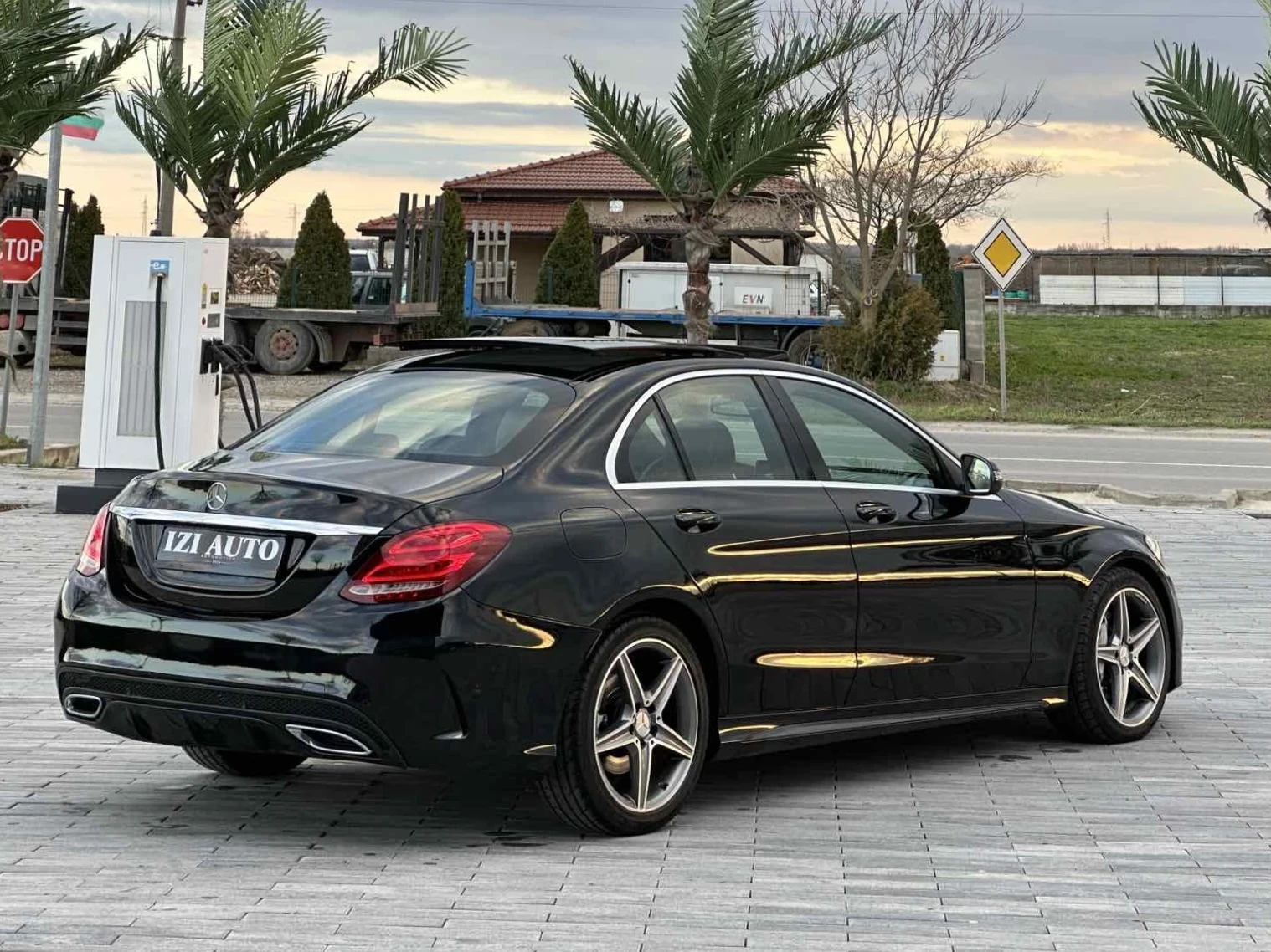 Mercedes-Benz C 220 D/AMG LINE/PANORAMA/LIZING | Mobile.bg � ����������� 6