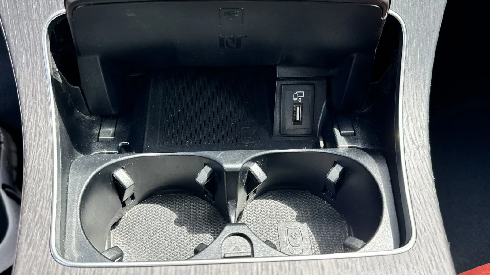 Mercedes-Benz C 220 C220D AMG/DIGITAL/KYLESSGO/DISTRONIC+ /LEATHER/FUL, снимка 17 - Автомобили и джипове - 53890985