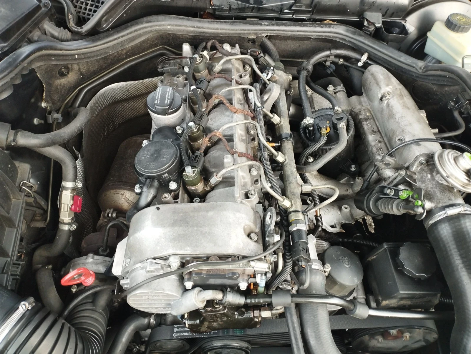 Mercedes-Benz E 220 OM611, снимка 9 - Автомобили и джипове - 53927558