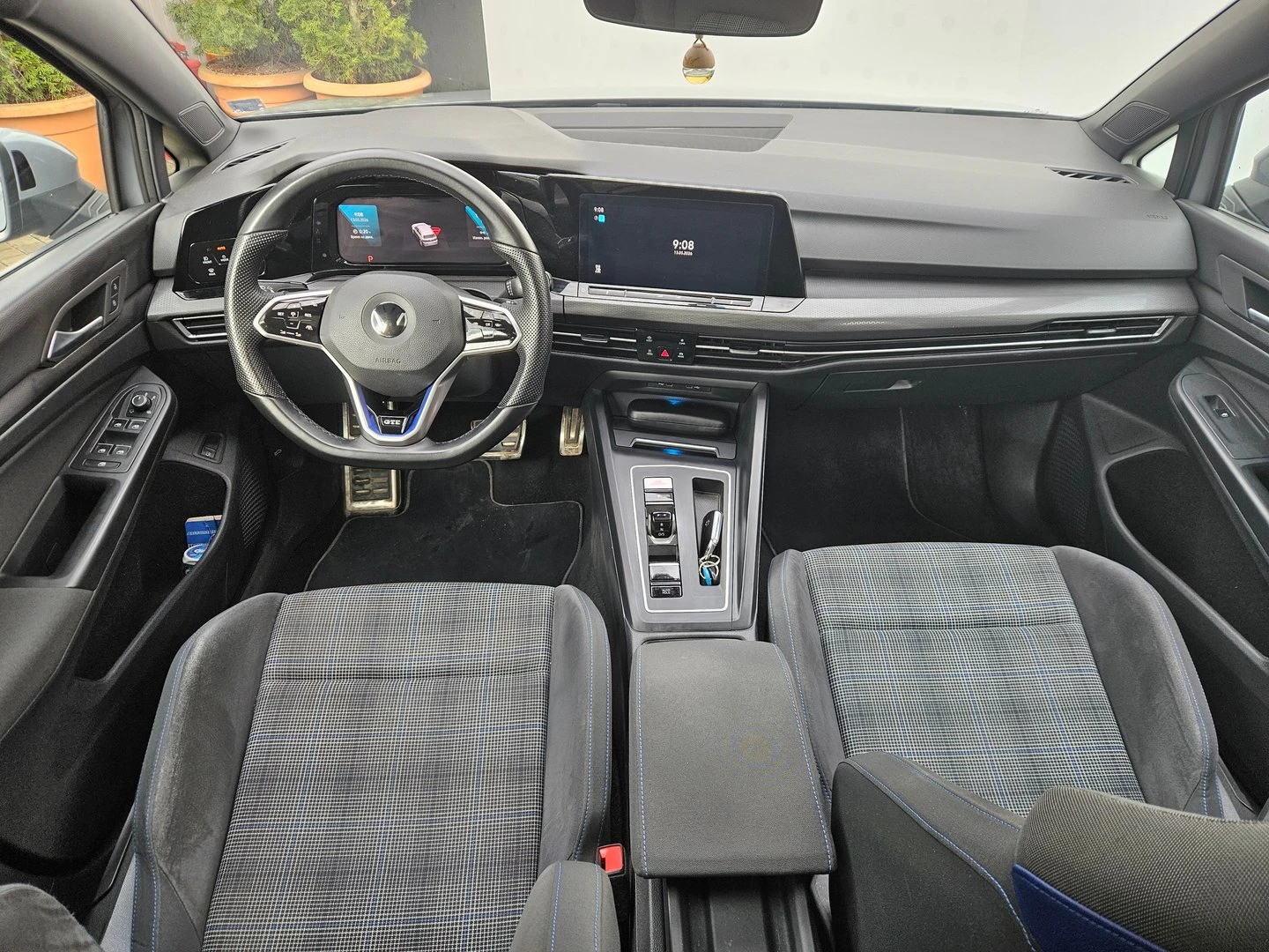 VW Golf, снимка 5 - Автомобили и джипове - 55613161