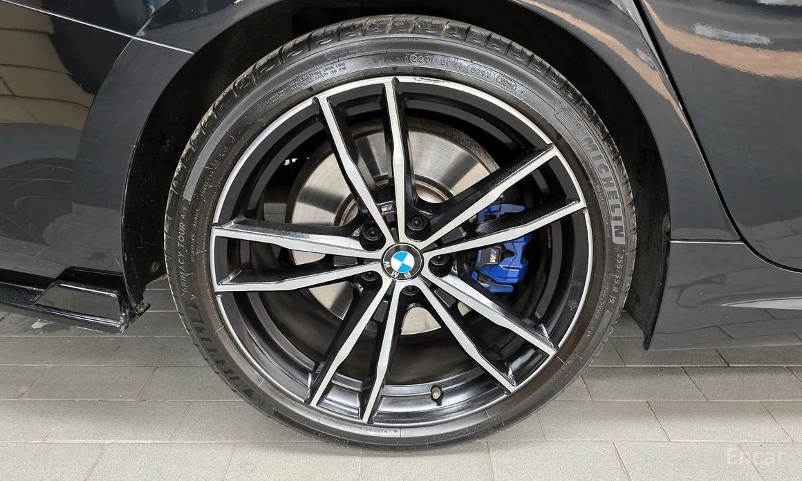 BMW 330, снимка 5 - Автомобили и джипове - 55120624