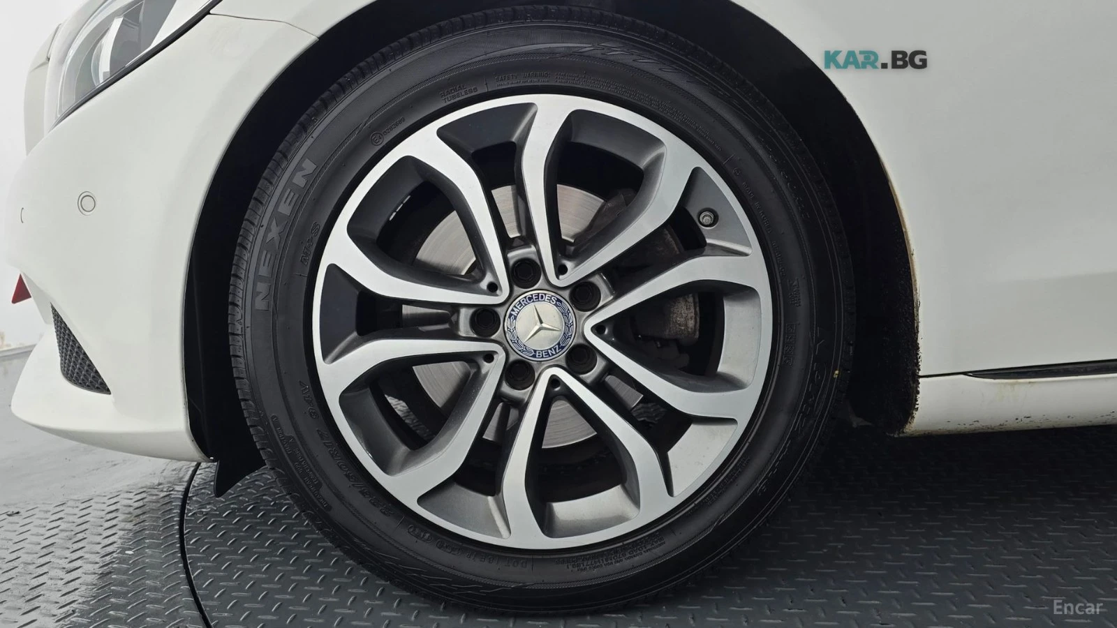 Mercedes-Benz C 220 Avangarde* КОЖА* НАВИ* ПАНО, снимка 5 - Автомобили и джипове - 55414898
