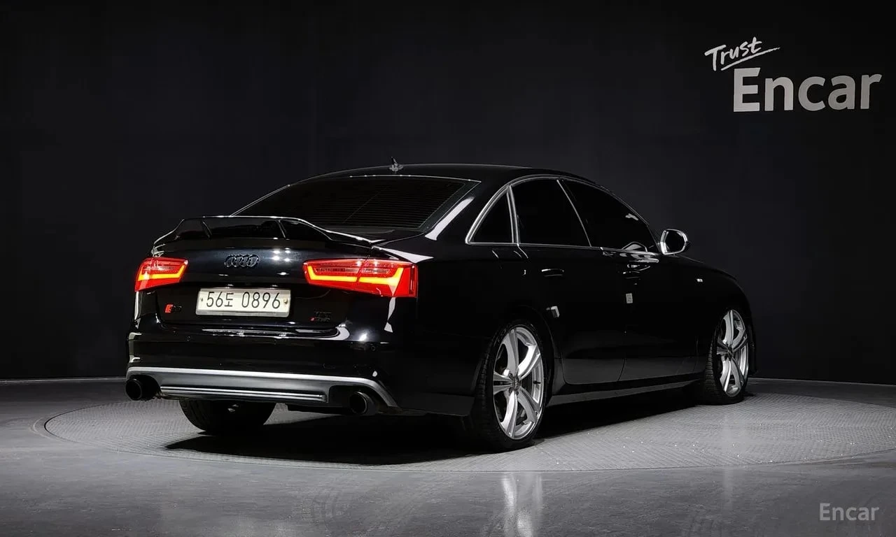 Audi S6 4.0 TFSI quattro, снимка 2 - Автомобили и джипове - 55978783