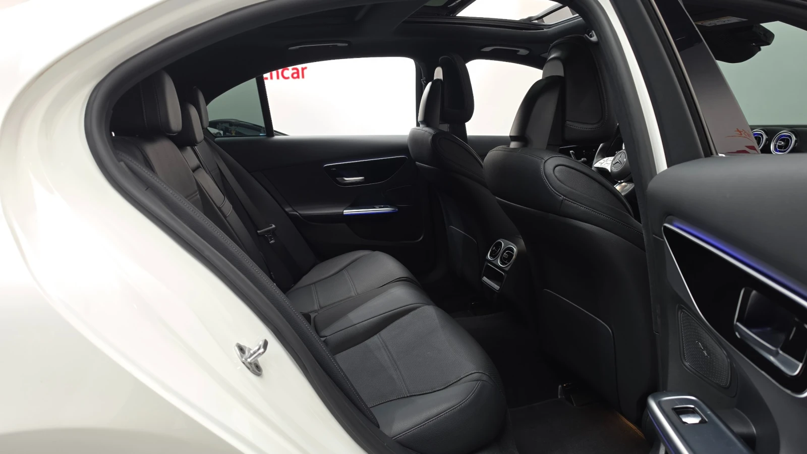 Mercedes-Benz C 200 W206 2.0 4MATIC, снимка 10 - Автомобили и джипове - 56003679