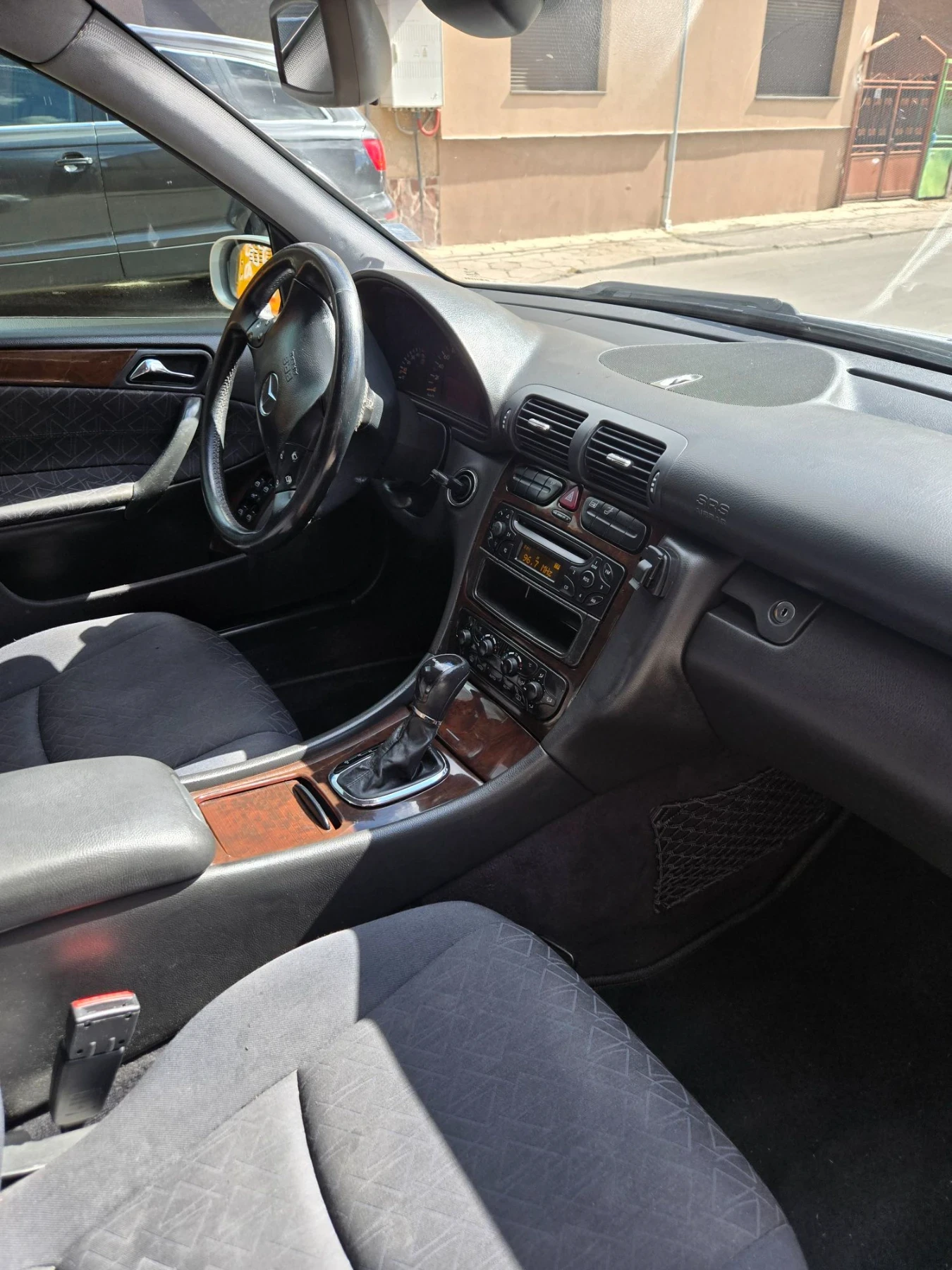 Mercedes-Benz C 270 2.7CDI 171к.с. 2004г., снимка 12 - Автомобили и джипове - 56175834