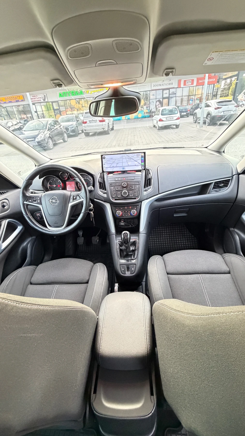 Opel Zafira 2.0 diesel Tourer, снимка 10 - Автомобили и джипове - 56274022