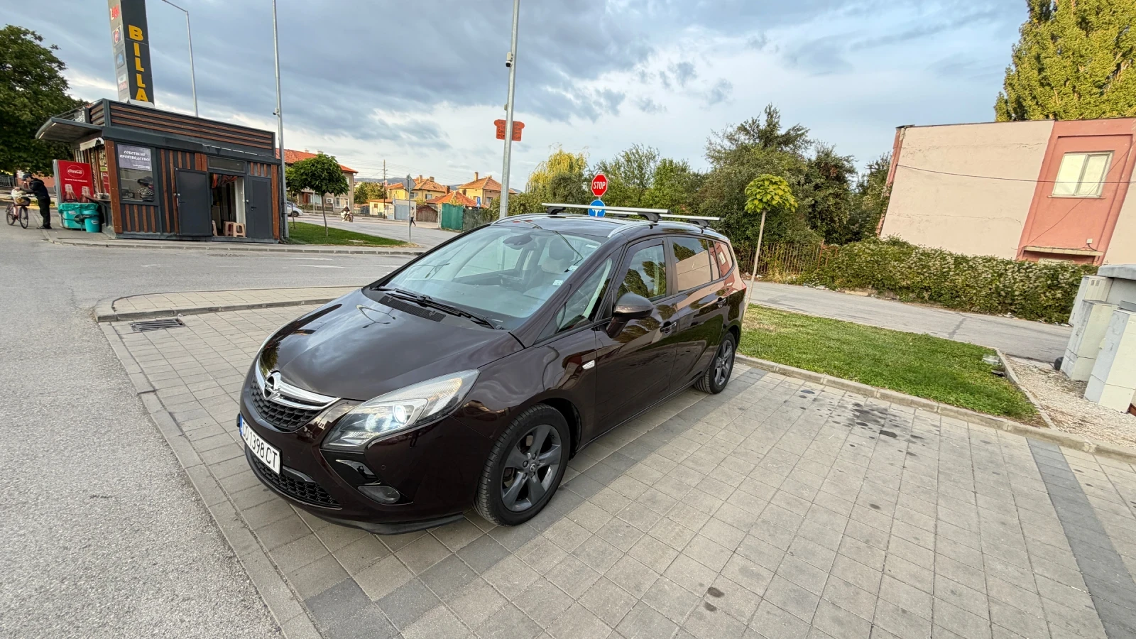 Opel Zafira 2.0 diesel Tourer, снимка 2 - Автомобили и джипове - 56274022