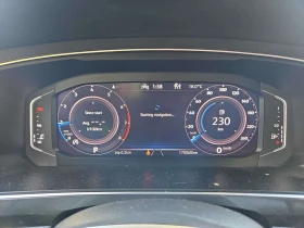 VW Tiguan * Highline * ПОДГРЕВИ * ПАНО * KEYLESS * CARFAX , снимка 8