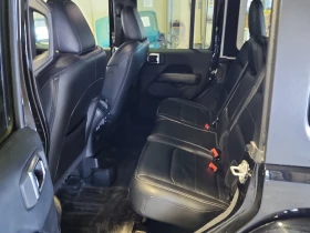 Jeep Wrangler UNLIMITED| SAHARA| PANO| 2 ключа| CARFAX  - 20700 € / 40485.68 лв. - 37737529 14