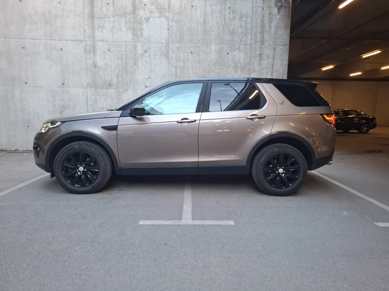 Land Rover Discovery Sport 2.2D 190к.с. HSE, снимка 3 - Автомобили и джипове - 52860752
