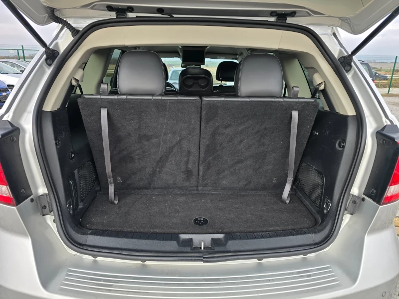 Fiat Freemont 2.0D 170кс 4х4 7 места 172000 км. , снимка 8 - Автомобили и джипове - 52379356