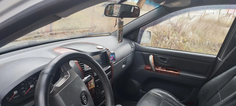 Kia Sorento, снимка 7 - Автомобили и джипове - 52545425