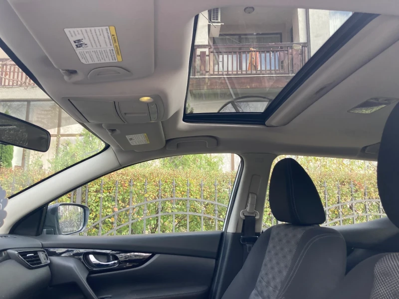 Nissan Qashqai SV AWD, снимка 10 - Автомобили и джипове - 52651404