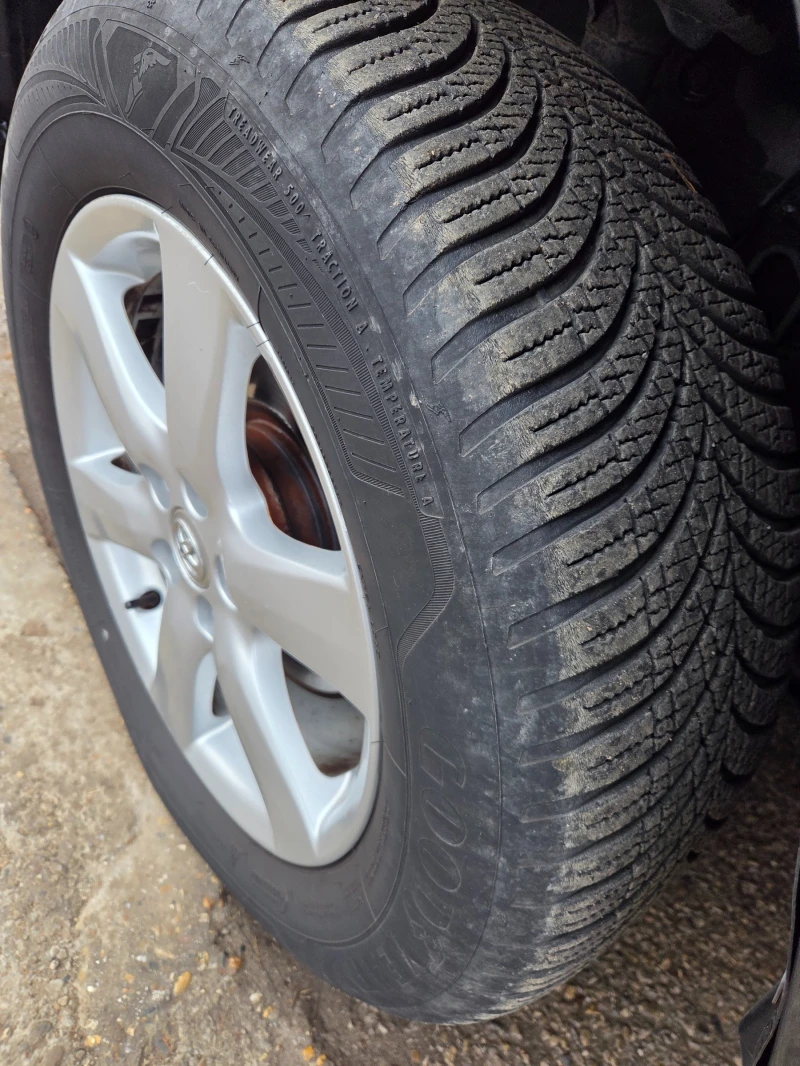 Toyota Rav4 2.0VVTi* 4x4* Газ.инж.* Уникат* , снимка 10 - Автомобили и джипове - 53202826