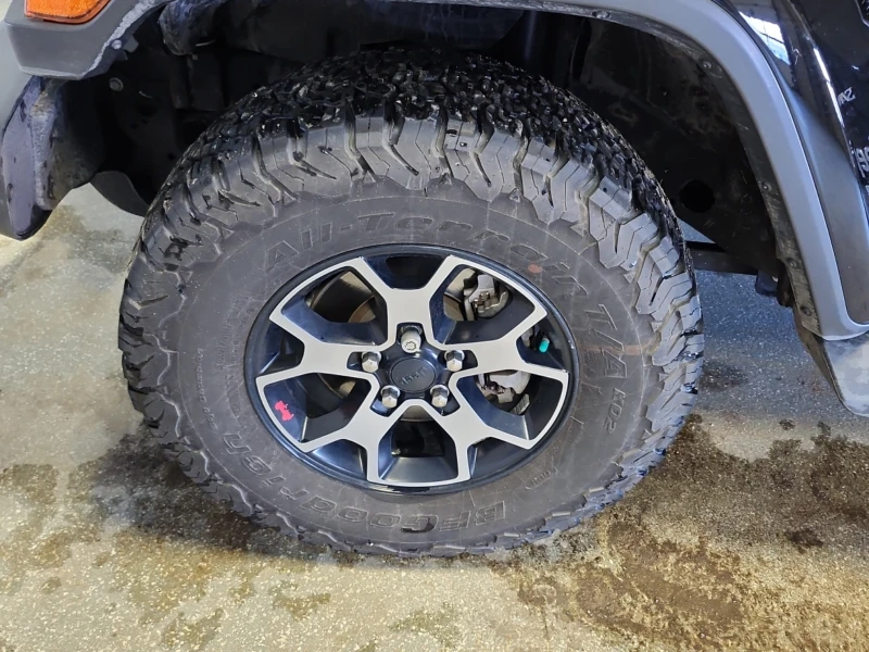 Jeep Wrangler UNLIMITED| SAHARA| PANO| 2 ключа| CARFAX , снимка 9 - Автомобили и джипове - 53430223