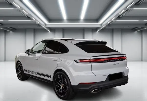 Porsche Cayenne E-Hybrid Coupe = Air Suspension = Гаранция, снимка 2 - Автомобили и джипове - 55086124