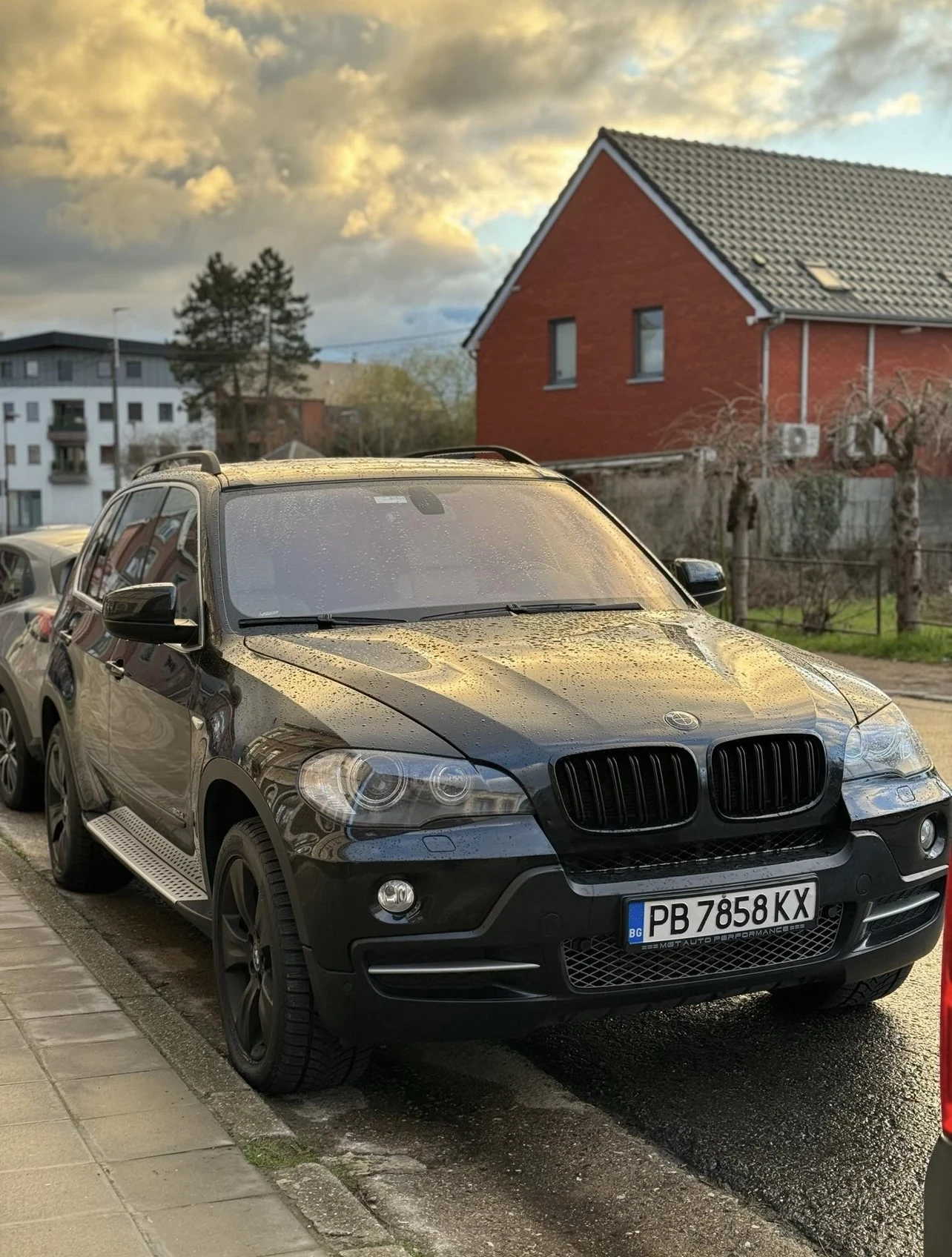 BMW X5  - изображение 2