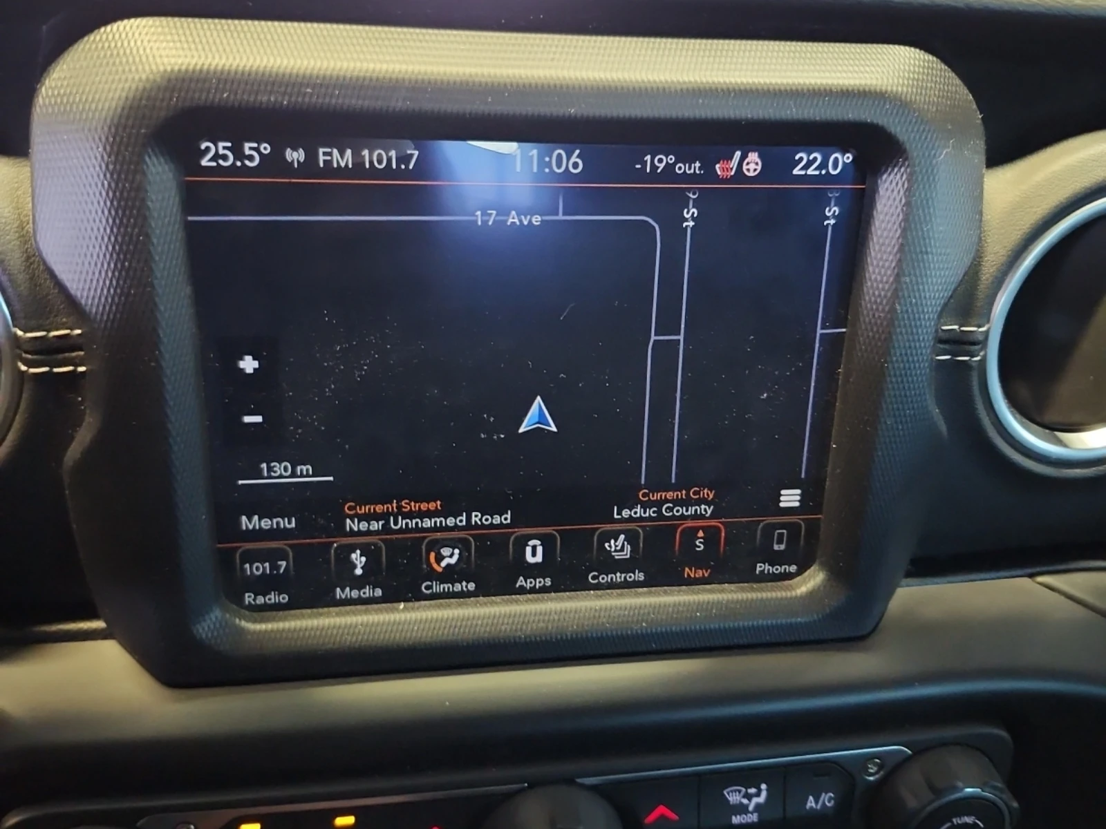 Jeep Wrangler UNLIMITED| SAHARA| PANO| 2 �����| CARFAX  | Mobile.bg � ����������� 12