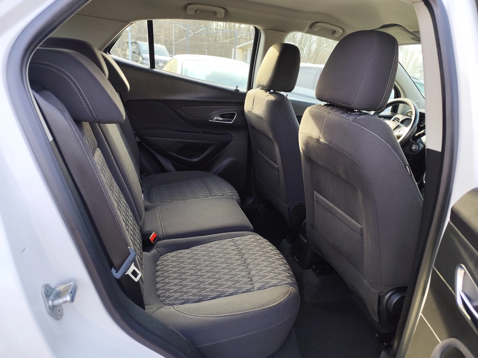 Opel Mokka 1.6i* EURO5B* KLIMA* 140000km!, снимка 11 - Автомобили и джипове - 53705208