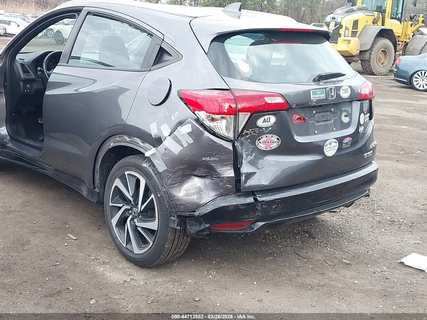 Honda Hr-v 1.8l Sport, снимка 6 - Автомобили и джипове - 54100658