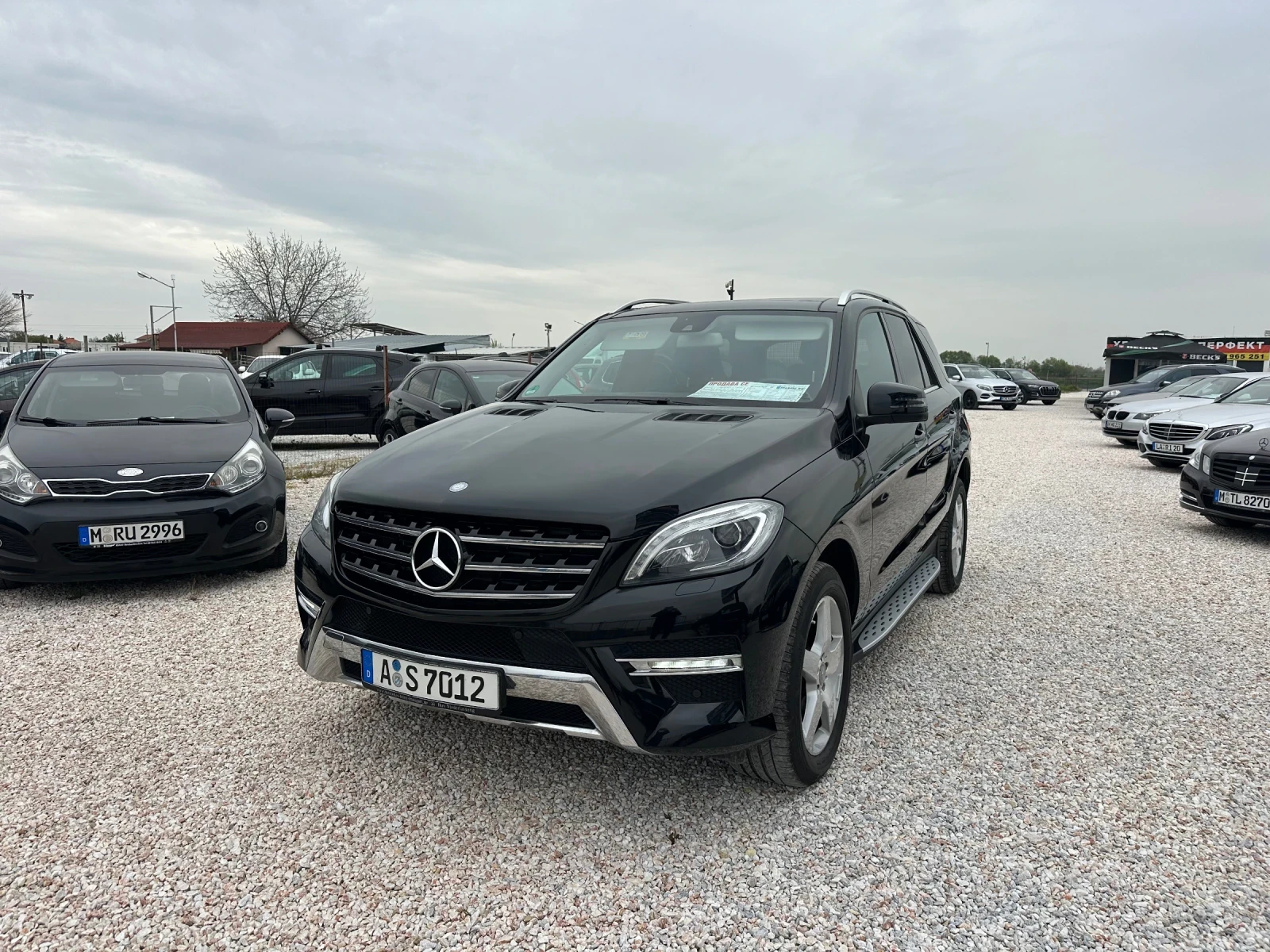 Mercedes-Benz ML 350 CDI, AMG LINE, ПАНОРАМА, НА ПРУЖИНИ, КАМЕРА, ТОП!!, снимка 11 - Автомобили и джипове - 54206083