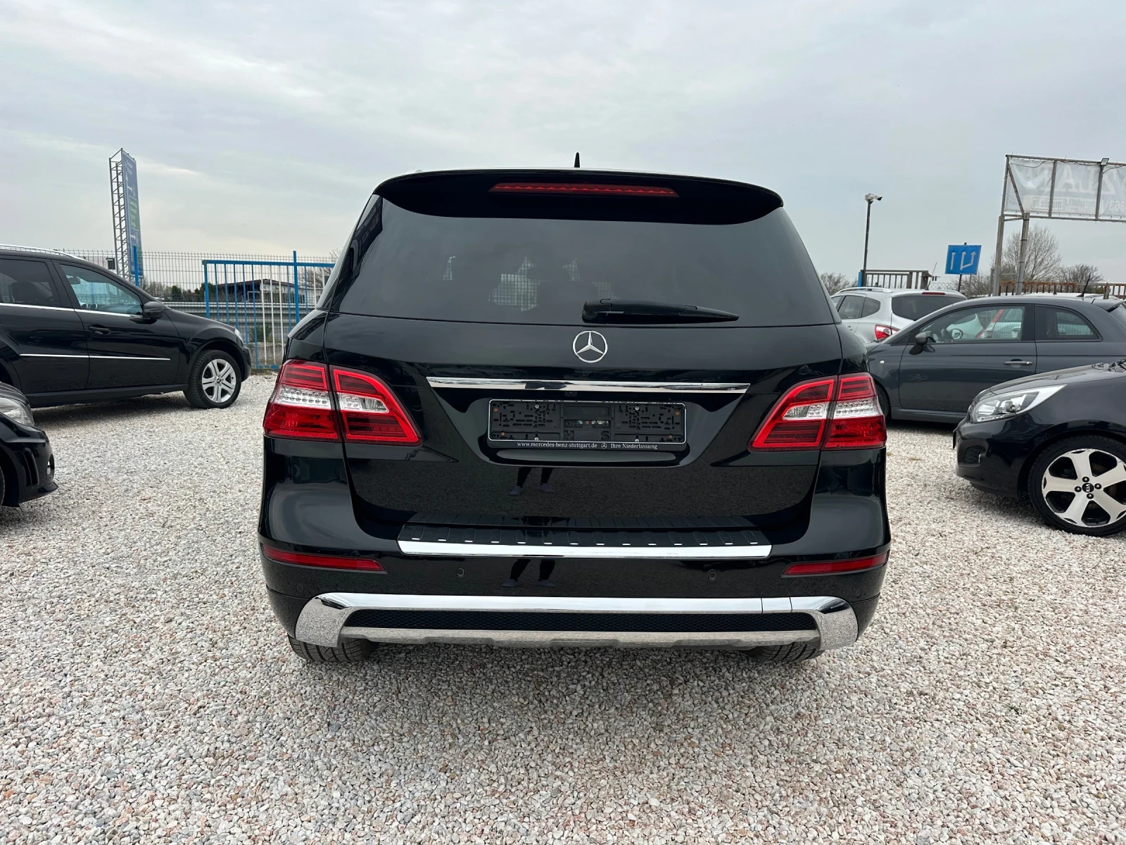 Mercedes-Benz ML 350 CDI, AMG LINE, ПАНОРАМА, НА ПРУЖИНИ, КАМЕРА, ТОП!!, снимка 7 - Автомобили и джипове - 54206083