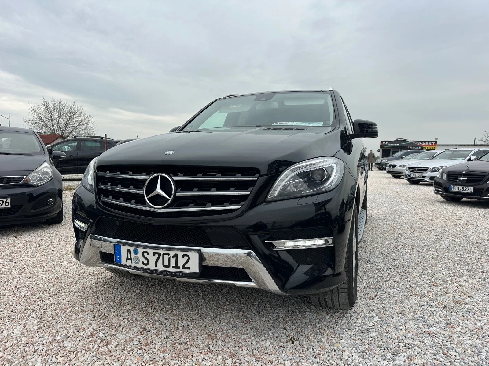 Mercedes-Benz ML 350 CDI, AMG LINE, ПАНОРАМА, НА ПРУЖИНИ, КАМЕРА, ТОП!!, снимка 3 - Автомобили и джипове - 54206083