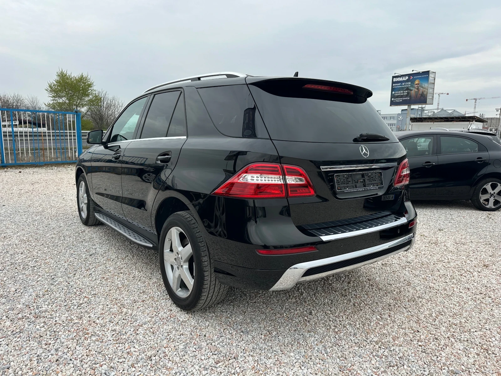 Mercedes-Benz ML 350 CDI, AMG LINE, ПАНОРАМА, НА ПРУЖИНИ, КАМЕРА, ТОП!!, снимка 6 - Автомобили и джипове - 54206083