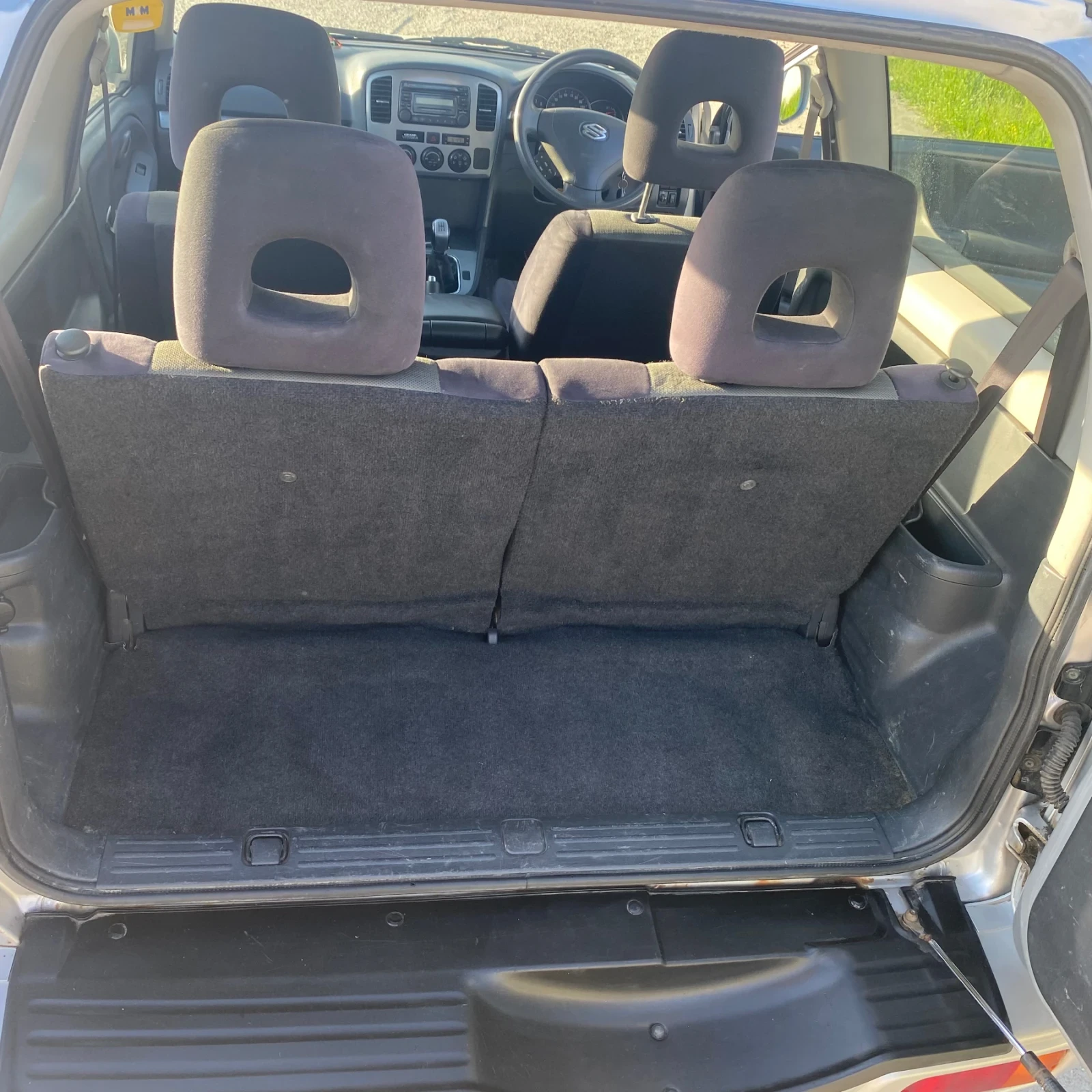 Suzuki Grand vitara 1.6 Face, снимка 14 - Автомобили и джипове - 54334340