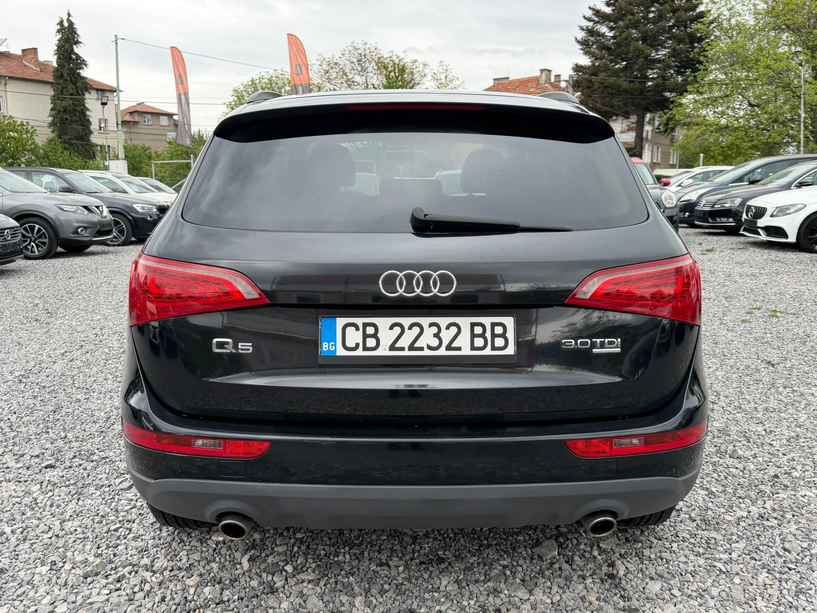 Audi Q5 3.0TDI, 240Hp, Quattro, Кожа, Панорама, Нови Гуми,, снимка 8 - Автомобили и джипове - 54478598