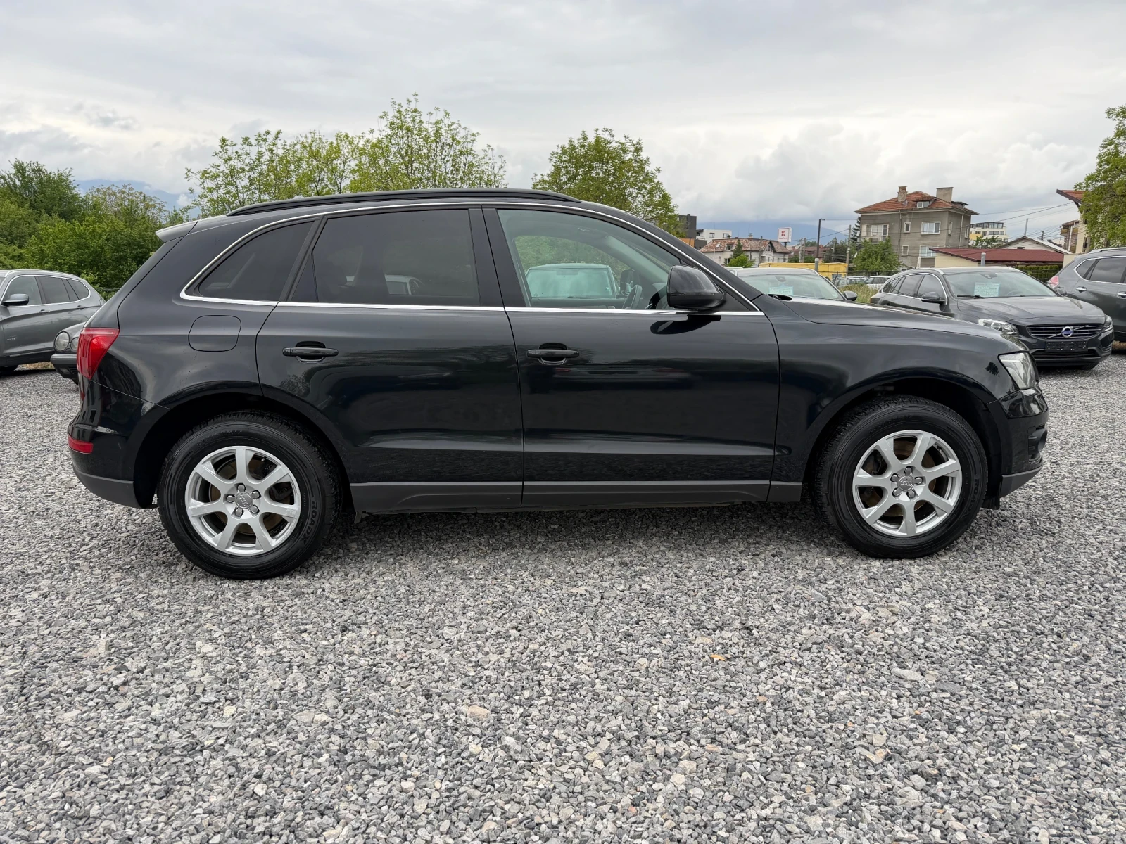 Audi Q5 3.0TDI, 240Hp, Quattro, Кожа, Панорама, Нови Гуми,, снимка 4 - Автомобили и джипове - 54478598