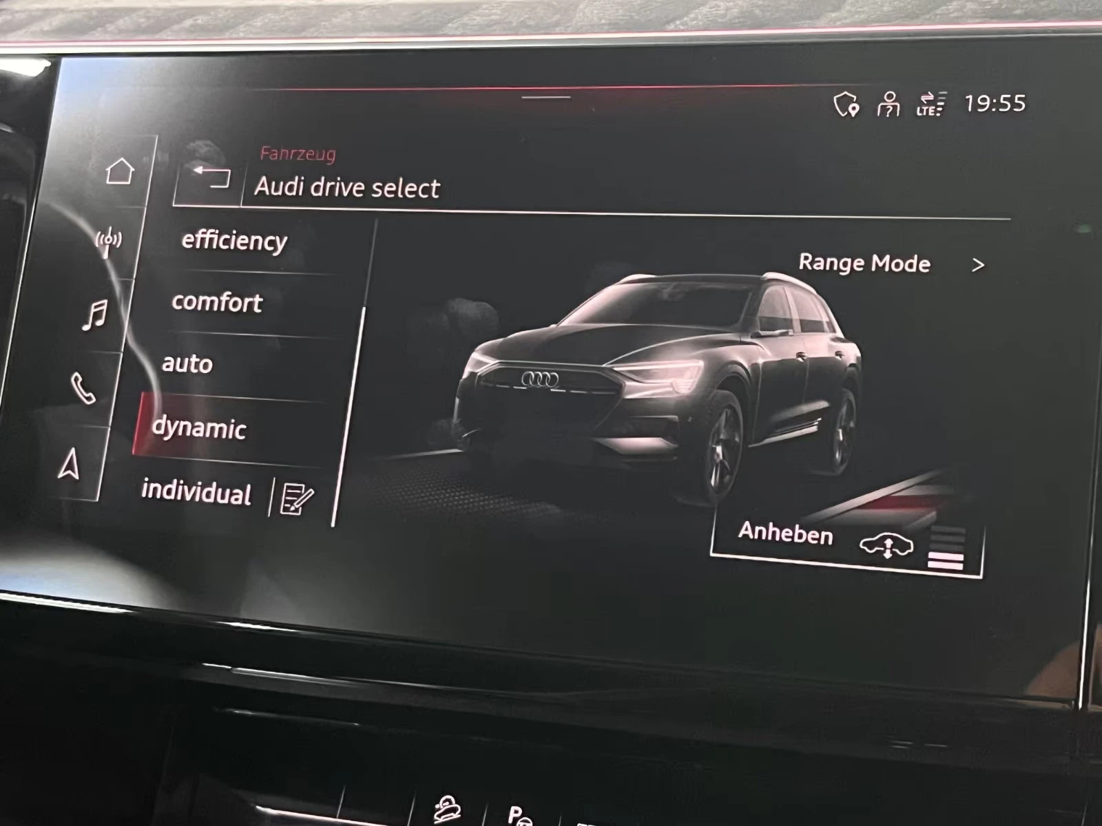 Audi Q8 50e-tron/340HP/S-LINE/MATRIX/CAM/HUD/MEMO/375q | Mobile.bg � ����������� 11