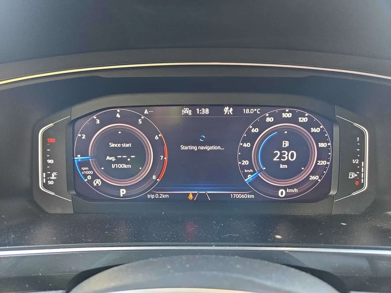 VW Tiguan * Highline * �������� * ���� * KEYLESS * CARFAX  | Mobile.bg � ����������� 8