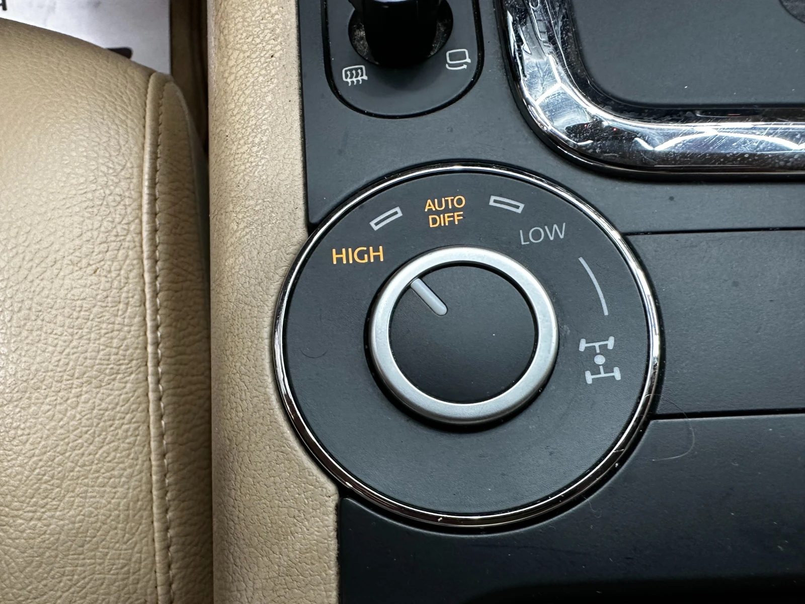 VW Touareg 2.5d 174 к.с., снимка 11 - Автомобили и джипове - 55887950