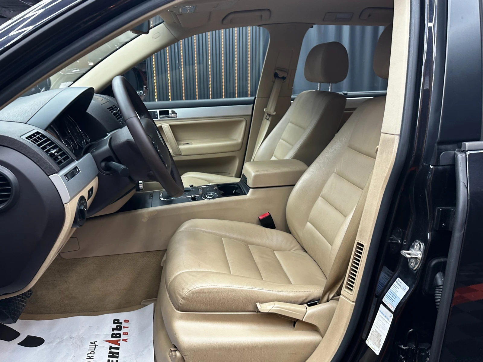 VW Touareg 2.5d 174 к.с., снимка 7 - Автомобили и джипове - 55887950