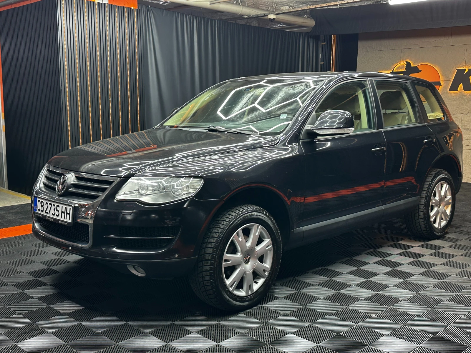 VW Touareg 2.5d 174 к.с., снимка 2 - Автомобили и джипове - 55887950