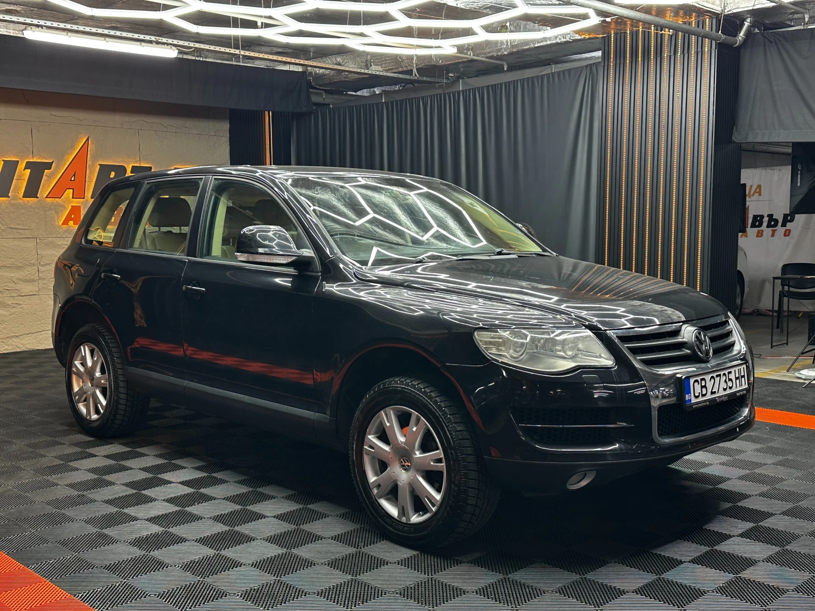 VW Touareg 2.5d 174 к.с., снимка 3 - Автомобили и джипове - 55887950