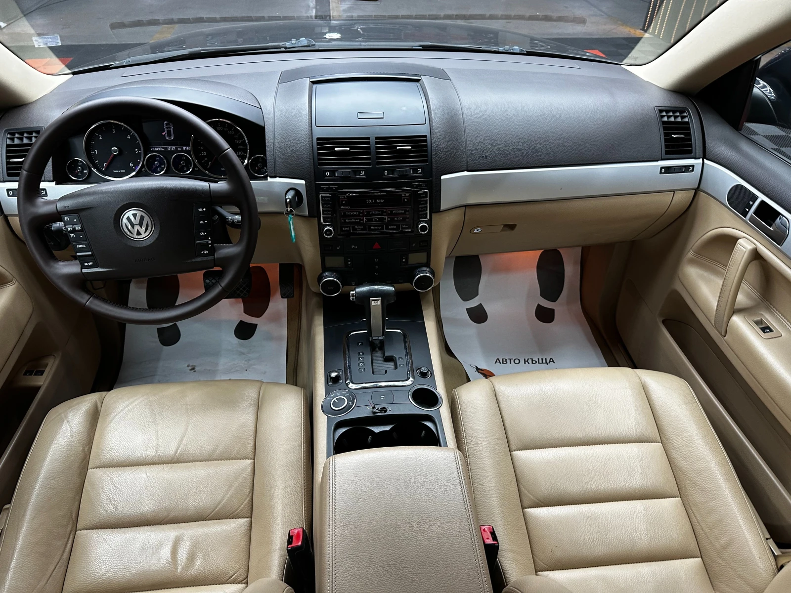 VW Touareg 2.5d 174 к.с., снимка 9 - Автомобили и джипове - 55887950