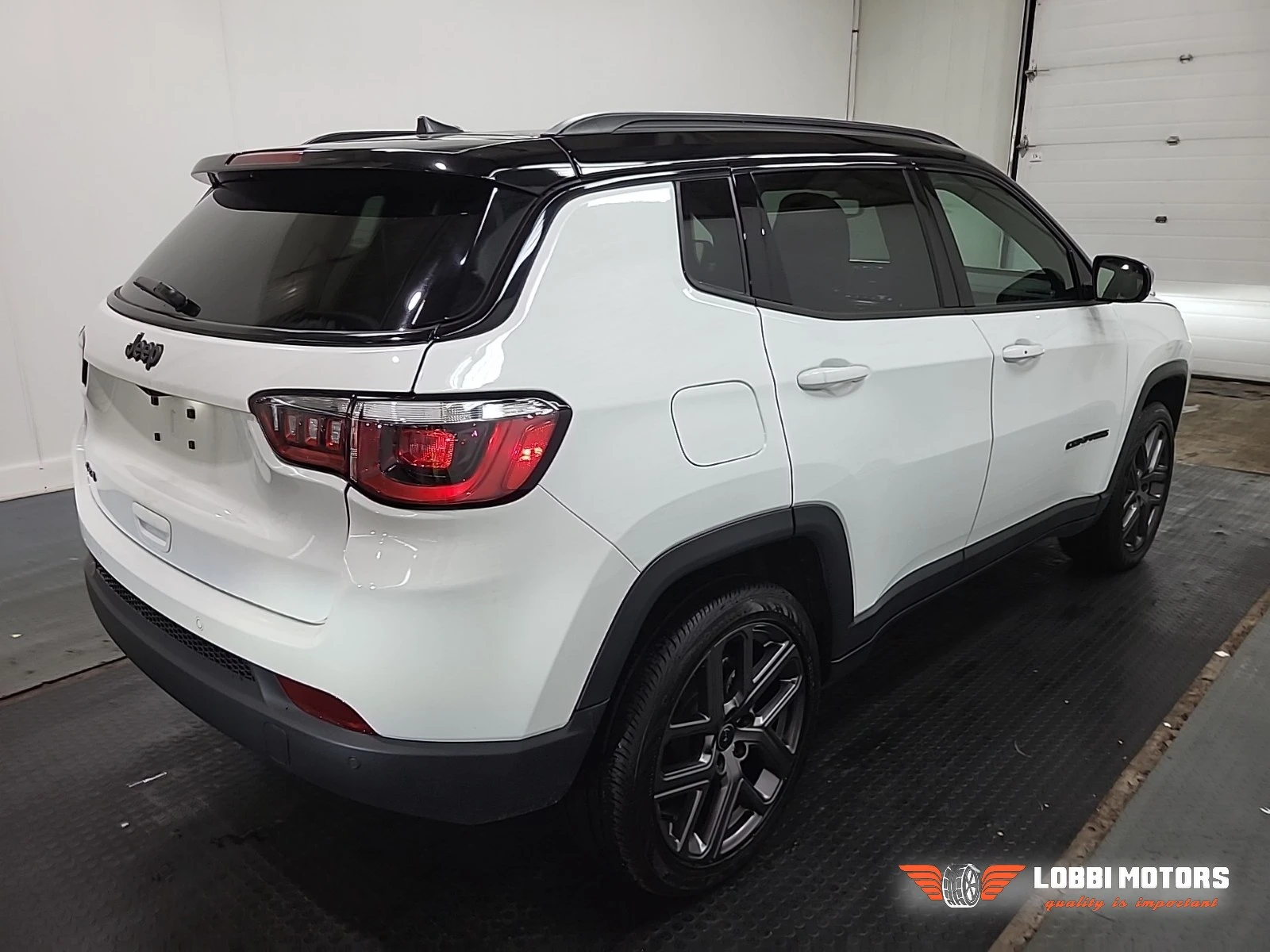 Jeep Compass, снимка 3 - Автомобили и джипове - 56069295