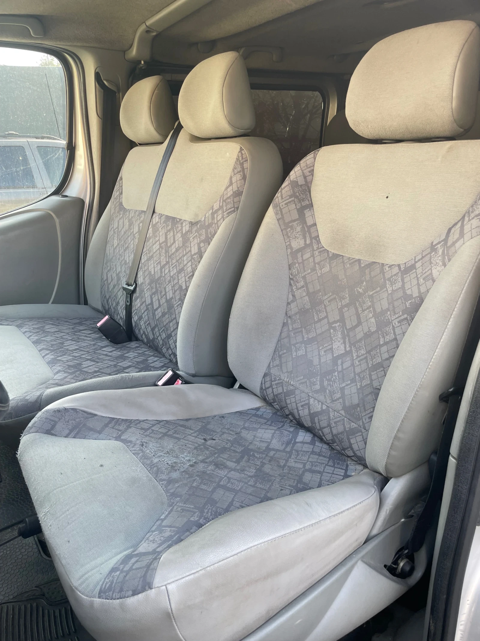 Opel Vivaro  - изображение 9