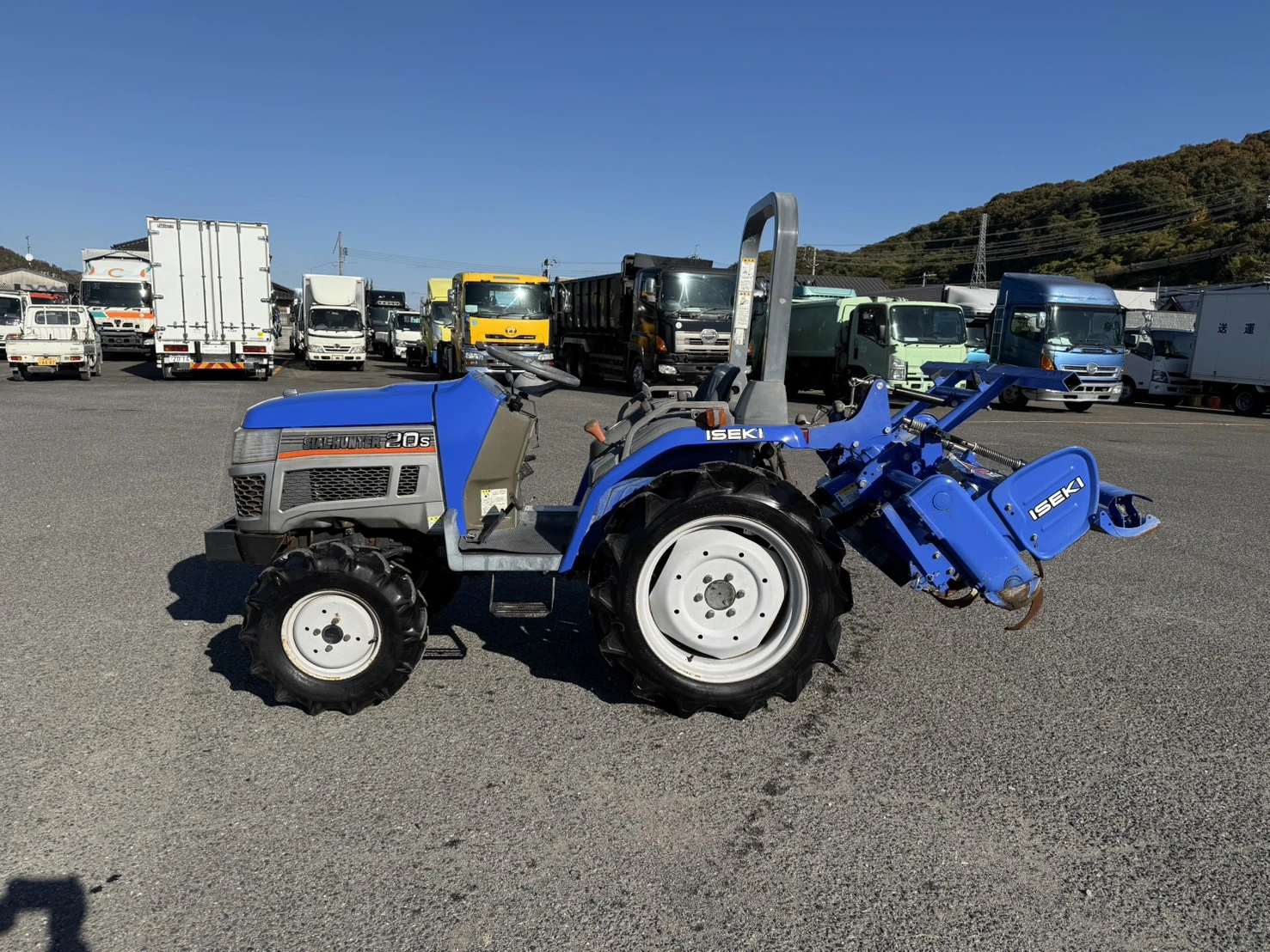 Трактор ISEKI SIAL 20S, снимка 2 - Селскостопанска техника - 54117617