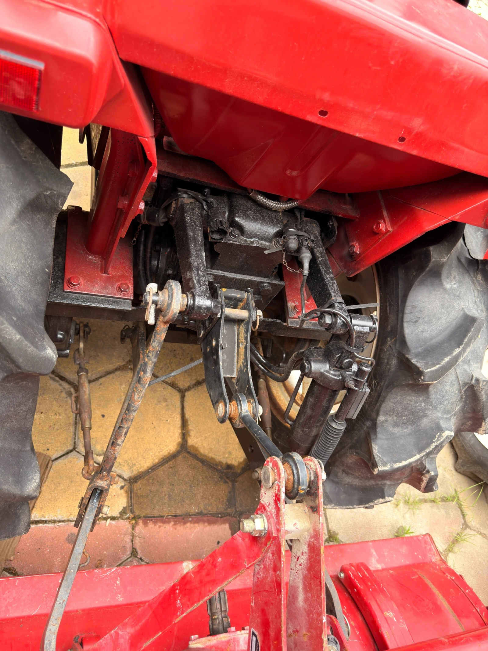 Трактор Mitsubishi MT205, снимка 8 - Селскостопанска техника - 55296479