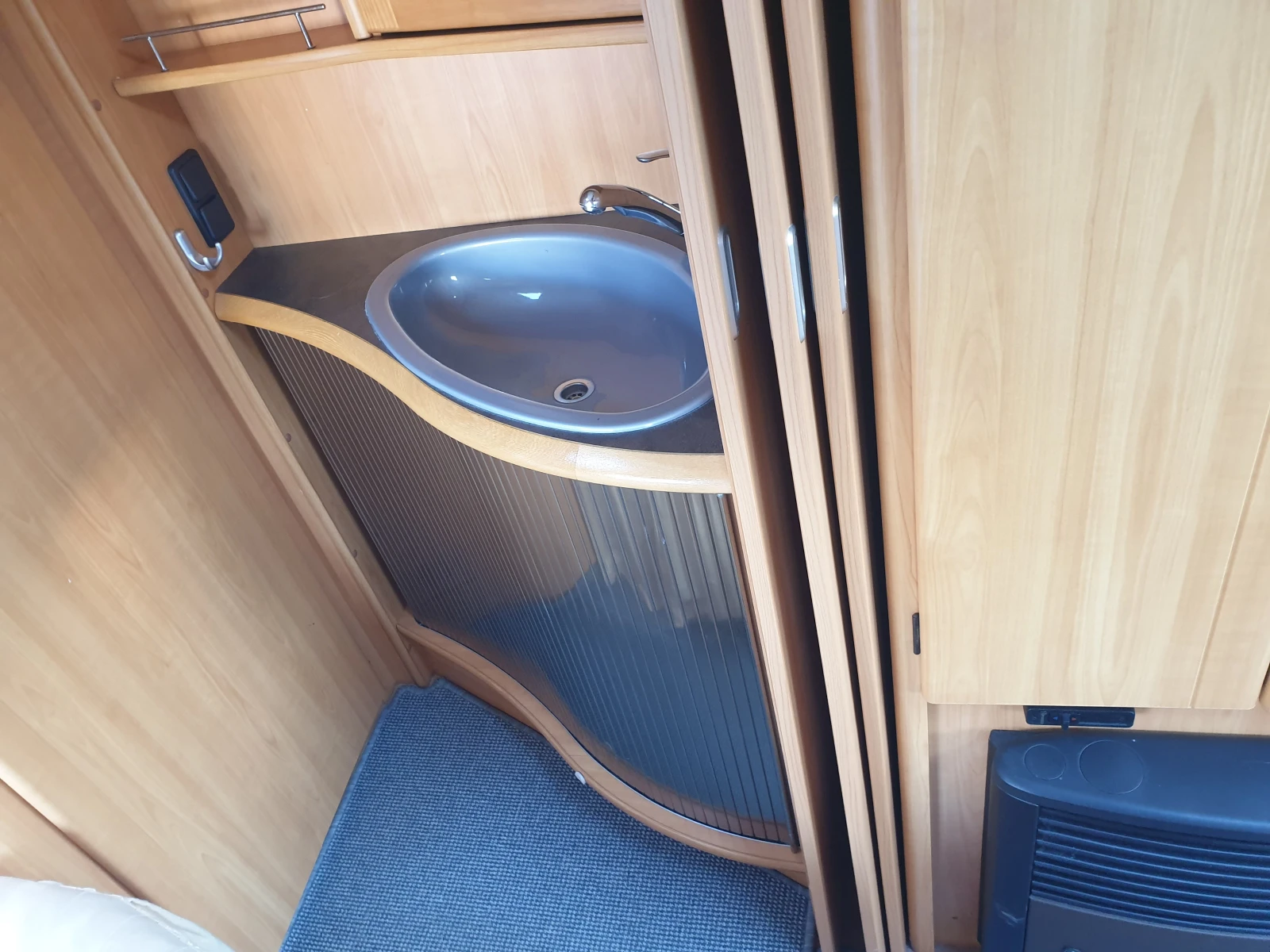 �������� LMC 475 | Mobile.bg � ����������� 12