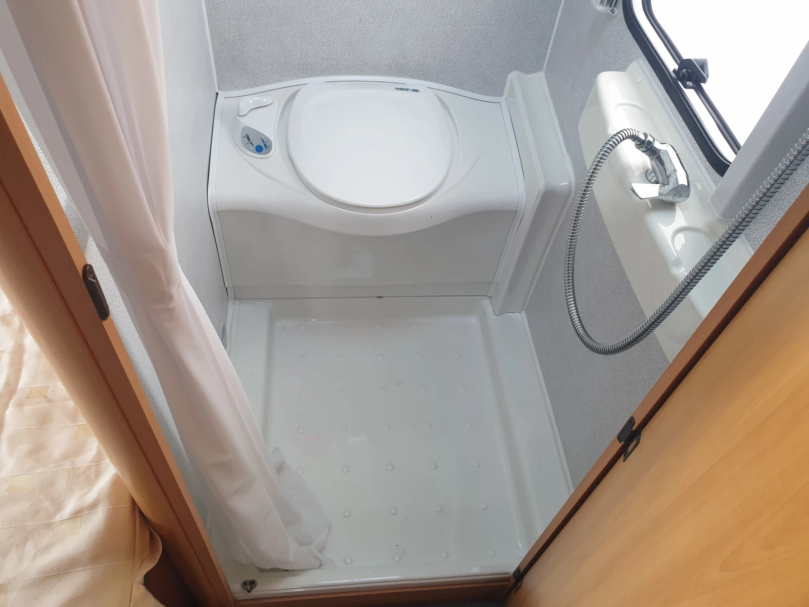 �������� LMC 475 | Mobile.bg � ����������� 16