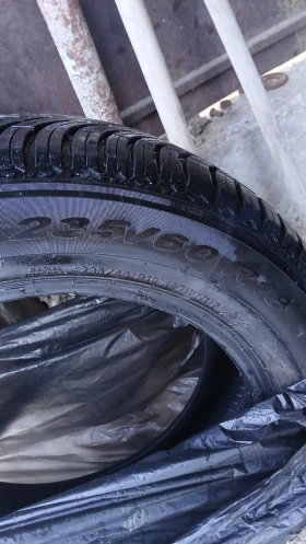 Гуми Всесезонни 235/60R18, снимка 2