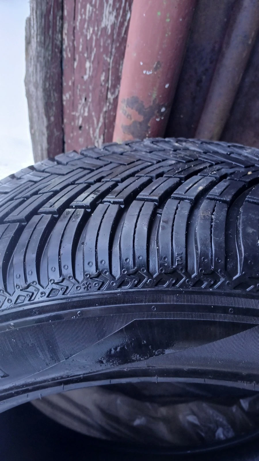 ���� 235/60R18 | Mobile.bg � ����������� 1