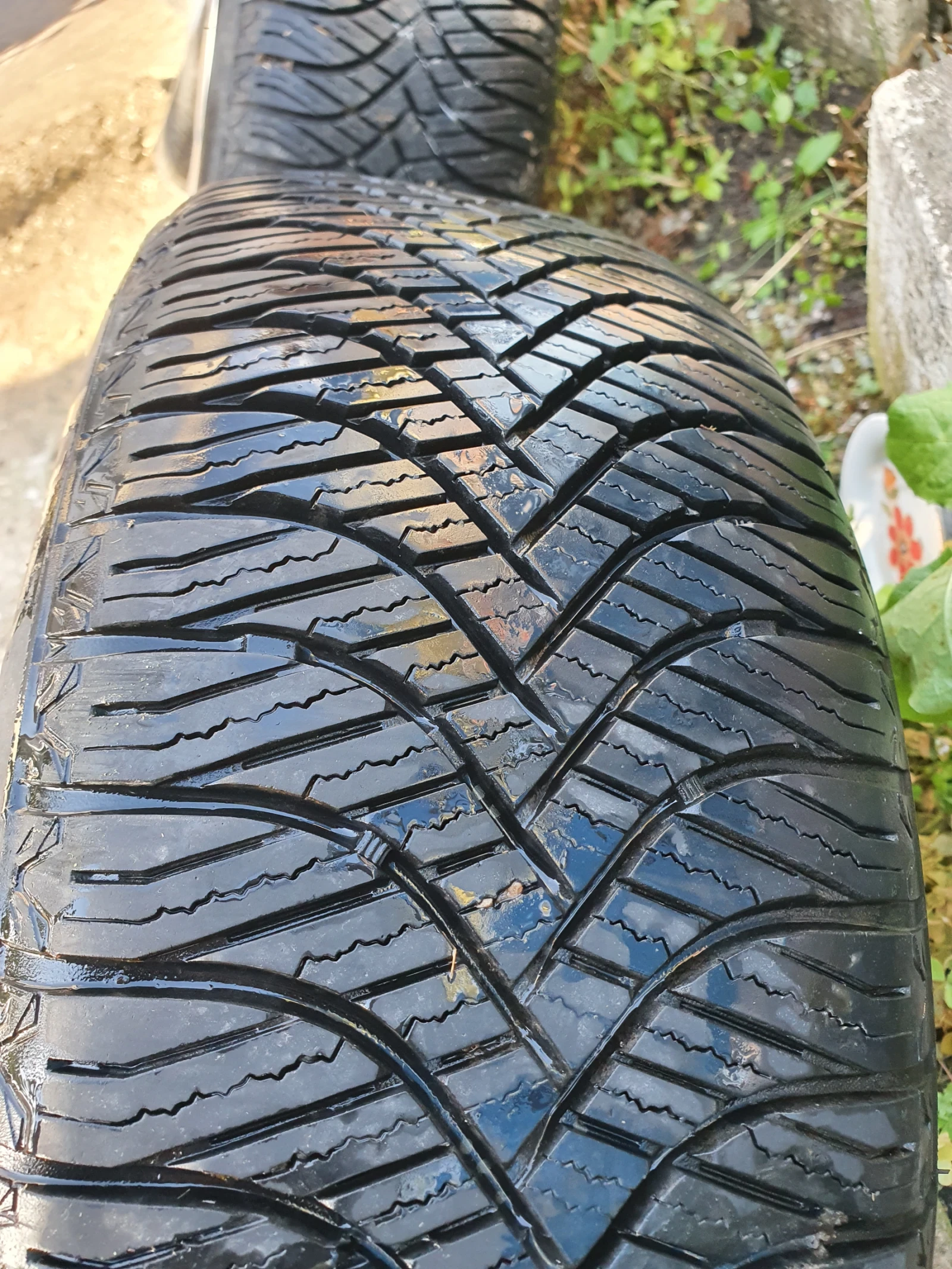 ���� � ������ 185/60R14 | Mobile.bg � ����������� 9