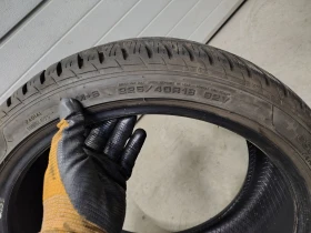 Гуми Зимни 225/40R18, снимка 5 - Гуми и джанти - 49469907