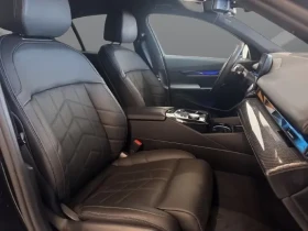BMW 520 d xDrive = M-Sport = Shadow Line Гаранция, снимка 8