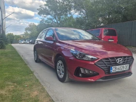Hyundai I30 1.5 Бензин В Гаранция, снимка 3